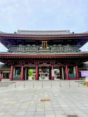 川崎大師の大本堂