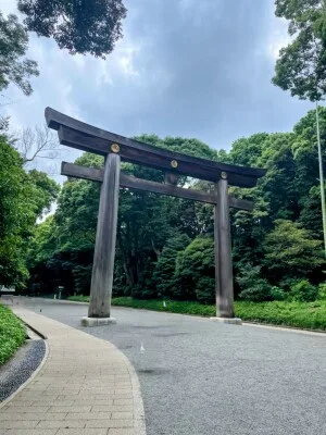 渋谷・原宿ルートの明治神宮鳥居