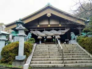 【常陸国出雲大社】圧巻の6トンしめ縄!|最強の縁結びと現代アートを堪能する休日