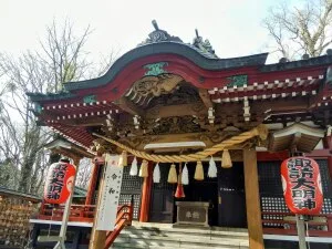 【山中諏訪神社】安産と縁結びの聖地!山中諏訪神社で授かる「命」のパワー