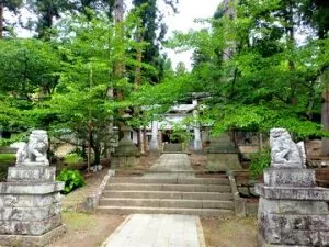 【坂城神社】武田信玄を二度破った男、村上義清が崇敬した「坂城神社」を巡る歴史旅