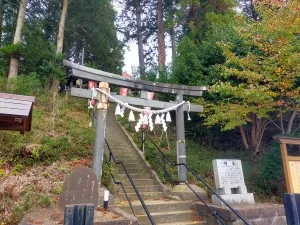 【浮嶋神社】なぜ“浮嶋”なのか？｜古代と戦国が交差する神秘の場所