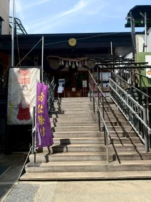 菊名神社拝殿