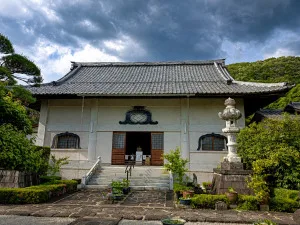 法蓋山 東光寺の本堂