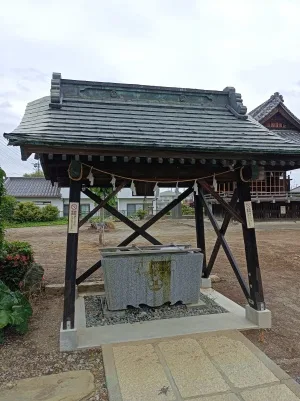 氷川八幡神社の手水舎