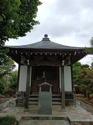 曹傳山 宝持寺の薬師堂