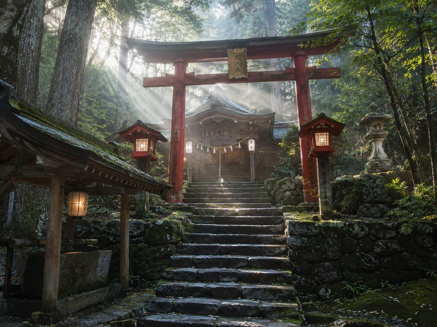 霧森神社（デモ） 境内写真